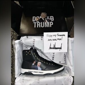 Authentic Trump High Tops Black Fight Fight Fight Sneakers Shoes Autograph USA